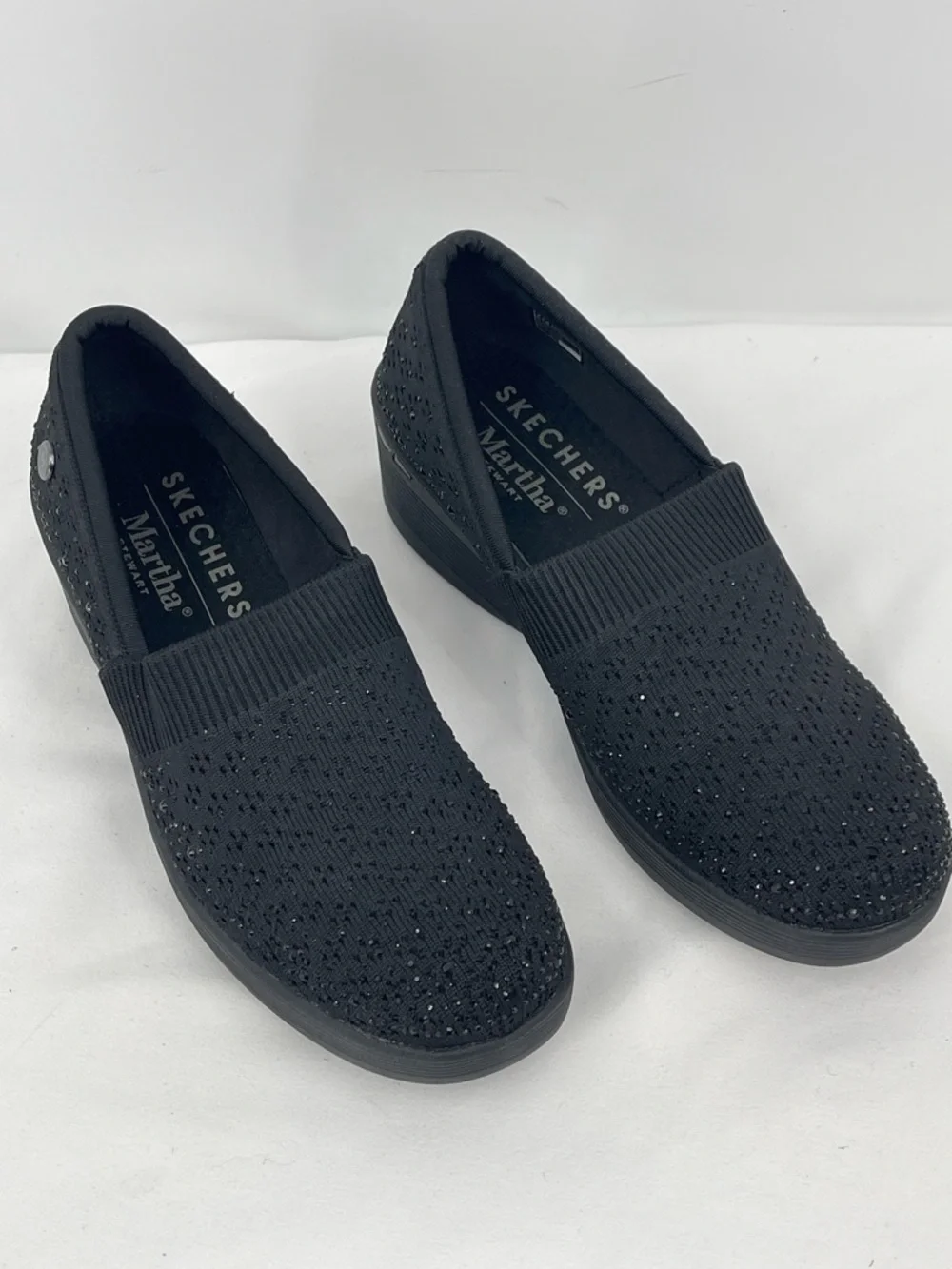 Skecher MARTHA STEWART SIZE 7 Women's Black Slip On Knit Sneakers Subtle Sparkle